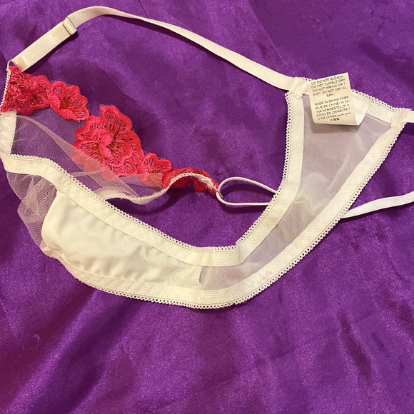 Sexy Lingerie Bra,Thong & Garter SZ L - Picture 8 of 14